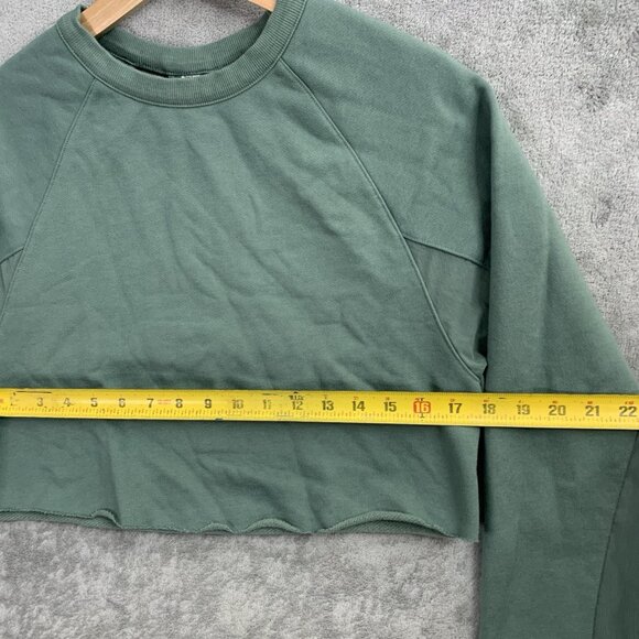 Alo Transcend Cutout Pullover Sweatshirt Womens Small Moss Green Vented Crop Gym - Picture 4 of 9